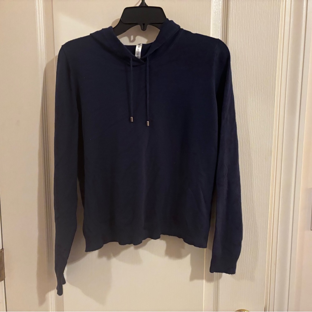 Fabletics sz L Classic Navy Hoodie Sweater split back boxy cropped